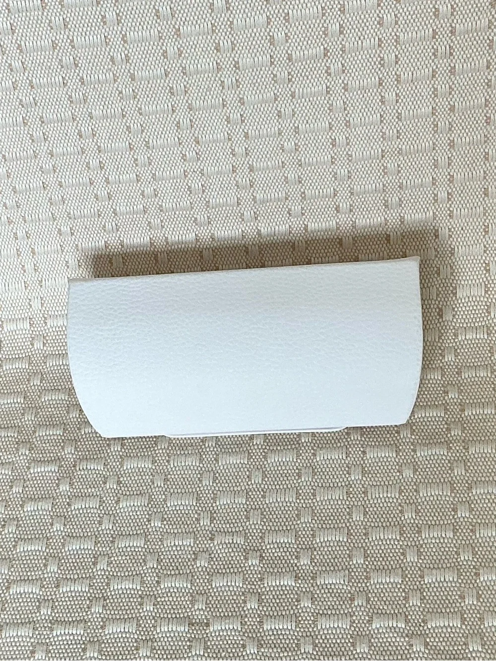 Michael Kors Authentic Hard Eyeglasses/Sunglasses Case in White
